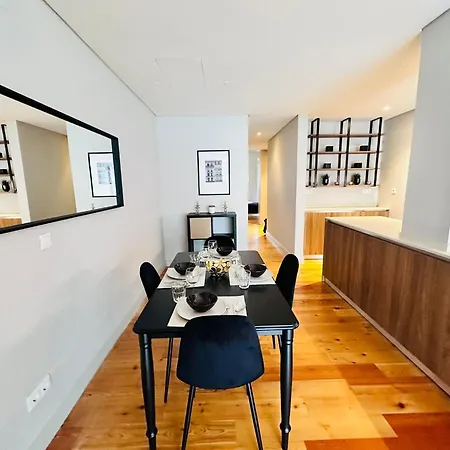 The Eca De Queiroz House - No Cv D - One-bedroom شقة