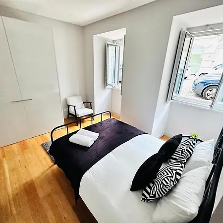 Апартаменты The Eca De Queiroz House - No Cv D - One-bedroom *